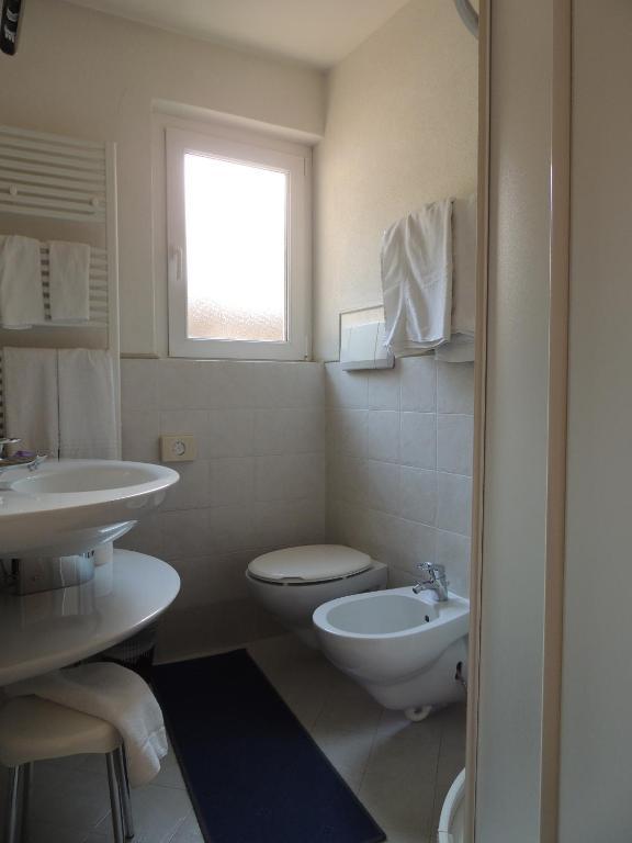 Liz Hotel & Apartments Предаццо Номер фото