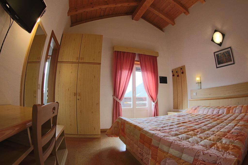 Liz Hotel & Apartments Предаццо Экстерьер фото